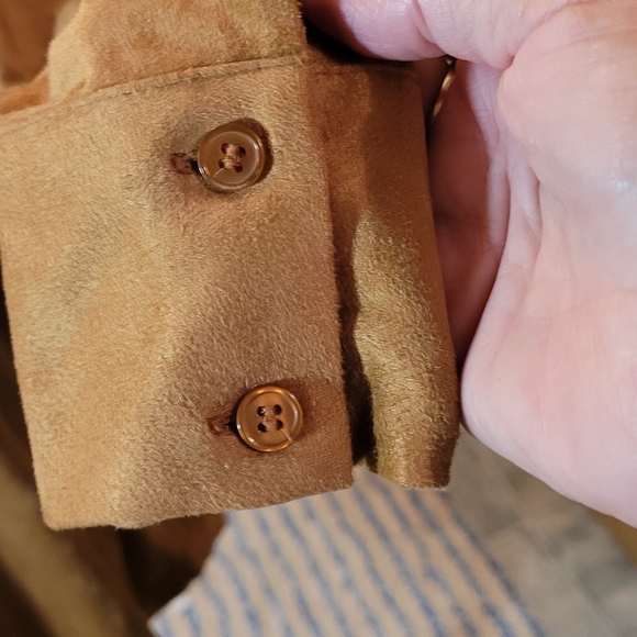 NWOT Chico's button down top chico's sz 3 which is U.S. size 16/18. - Picture 6 of 10